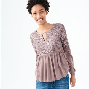 Aeropostale Long Sleeve Lace Top in Mauve / S / XS